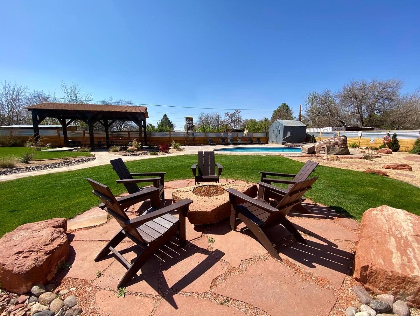 Timber & Tin F 2Bed 2Bath W Pool & Rooftop Deck Kanab Bagian luar foto