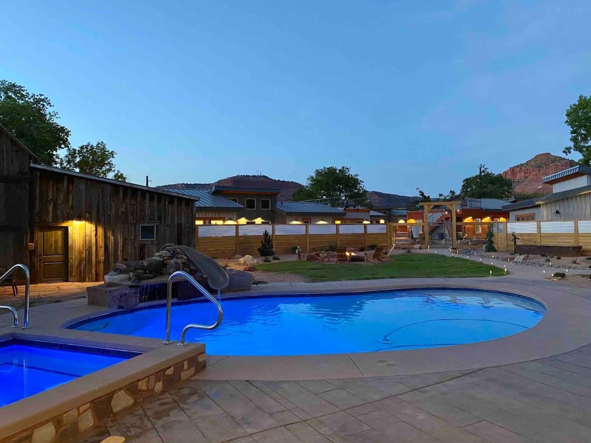 Timber & Tin F 2Bed 2Bath W Pool & Rooftop Deck Kanab Bagian luar foto