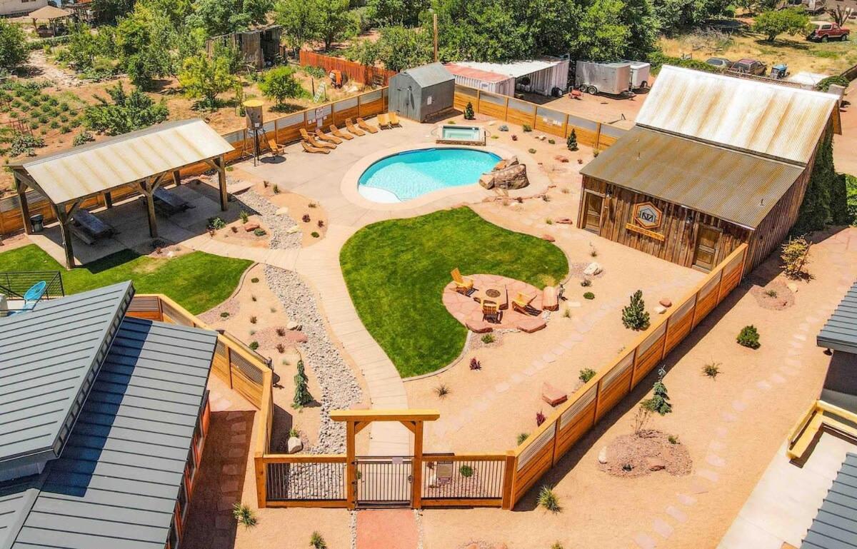 Timber & Tin F 2Bed 2Bath W Pool & Rooftop Deck Kanab Bagian luar foto